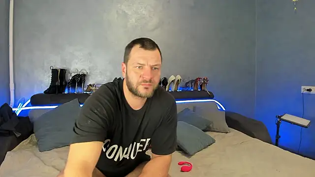 SEXDream777 online show from February 9, 2026, 4:27 pm