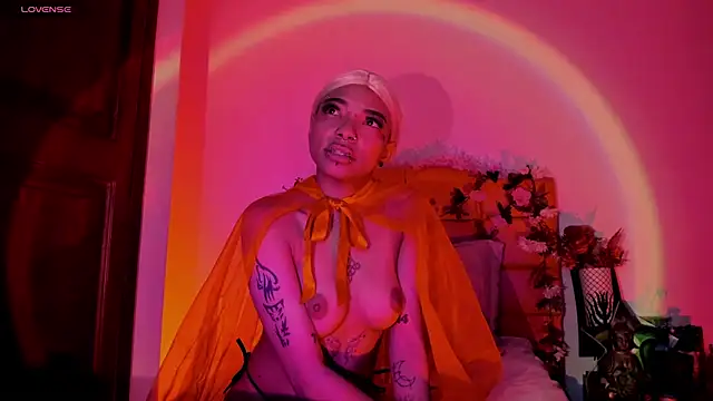 Snapshot of SexyNaf chatting on October 29, 2025, 7:13 pm SexyNaf online show from October 29, 2025, 7:13 pm