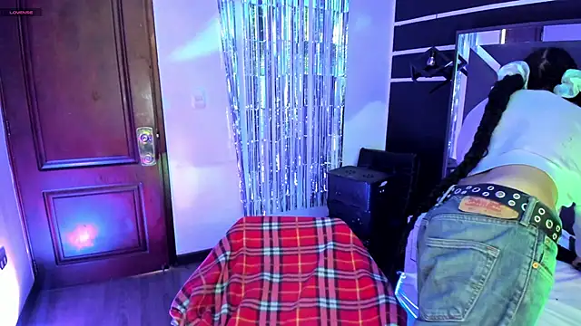 Snapshot of SexyNaf chatting on October 23, 2025, 7:34 pm SexyNaf online show from October 23, 2025, 7:34 pm