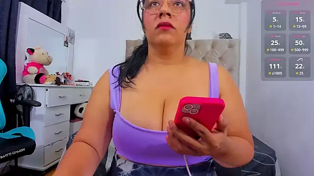 lulu ferrer online show from November 8, 2025, 8:51 am