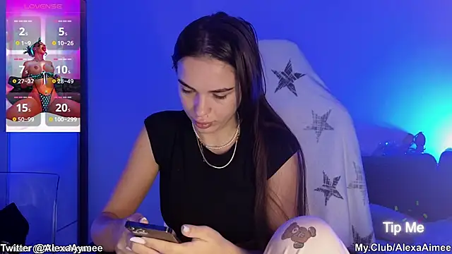 AlexaAimee online show from November 12, 2025, 12:48 am