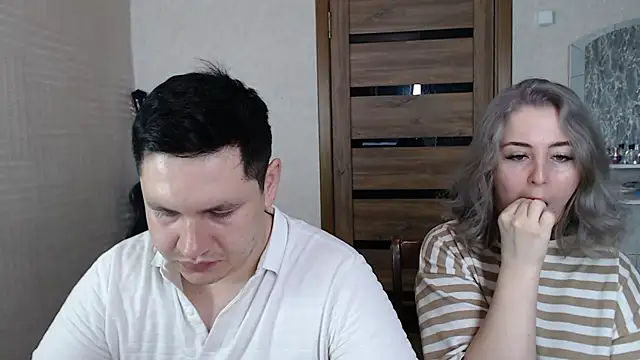 Kristy-Max online show from February 19, 2025, 4:34 am