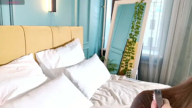 Snapshot of SunnyRisha chatting on September 23, 2025, 5:03 am SunnyRisha online show from September 23, 2025, 5:03 am