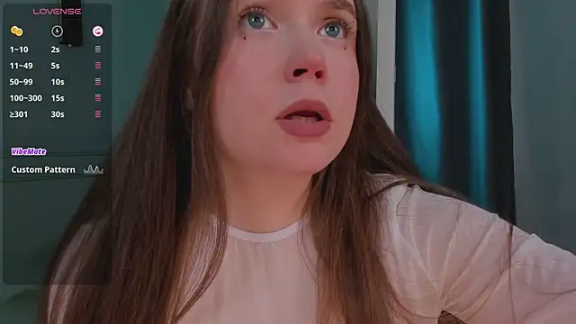 Snapshot of SunnyRisha chatting on February 26, 2025, 6:19 am SunnyRisha online show from February 26, 2025, 6:19 am