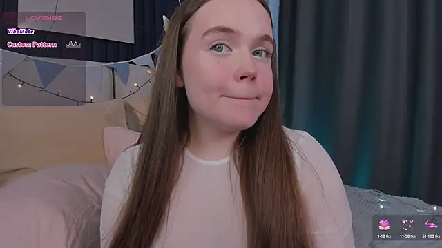 Snapshot of SunnyRisha chatting on February 28, 2025, 5:59 am SunnyRisha online show from February 28, 2025, 5:59 am