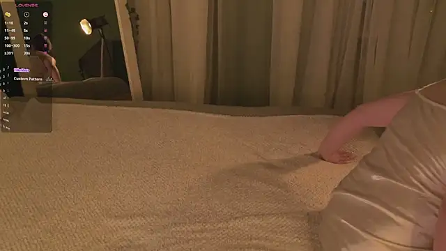 Snapshot of SunnyRisha chatting on November 8, 2025, 5:11 am SunnyRisha online show from November 8, 2025, 5:11 am