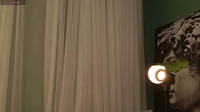 Snapshot of SunnyRisha chatting on November 16, 2025, 5:34 am SunnyRisha online show from November 16, 2025, 5:34 am