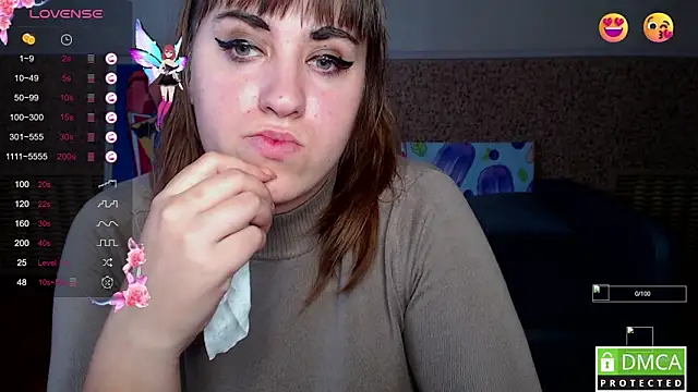 Snapshot of Amali_Ivanna_smit chatting on November 30, 2025, 6:25 am Amali Ivanna smit online show from November 30, 2025, 6:25 am