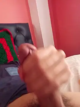 FKF2004 online show from February 4, 2026, 5:30 pm