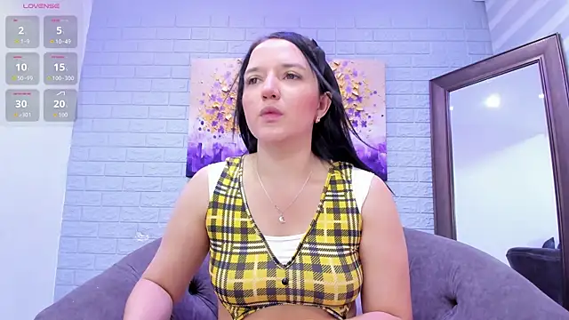  EmilyJireh  online show from May 7, 2026, 7:28 pm