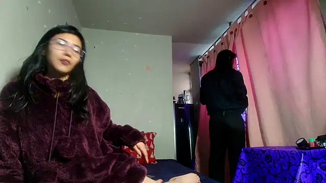 Snapshot of deserters_anki chatting on November 18, 2025, 8:45 pm deserters anki online show from November 18, 2025, 8:45 pm