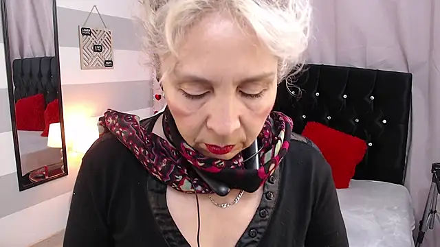 Snapshot of Afrodita_sg chatting on July 29, 2026, 1:43 pm Afrodita sg online show from July 29, 2026, 1:43 pm