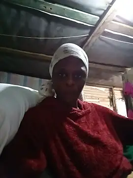 Snapshot of ZIPORA07 chatting on August 2, 2026, 2:15 pm ZIPORA07 online show from August 2, 2026, 2:15 pm