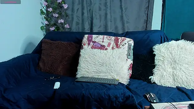 Snapshot of cristofer_988 chatting on October 11, 2025, 11:17 pm cristofer 988 online show from October 11, 2025, 11:17 pm