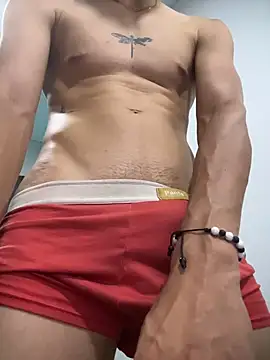 cristofer 988 online show from June 25, 2026, 5:12 am