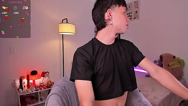 Snapshot of angel_bless19 chatting on October 18, 2025, 8:55 pm angel bless19 online show from October 18, 2025, 8:55 pm