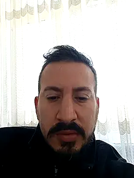 Snapshot of Karizmatikman chatting on March 17, 2026, 11:46 am Karizmatikman online show from March 17, 2026, 11:46 am