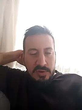 Snapshot of Karizmatikman chatting on March 14, 2026, 2:34 pm Karizmatikman online show from March 14, 2026, 2:34 pm