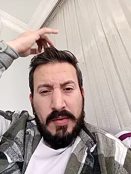 Snapshot of Karizmatikman chatting on March 7, 2026, 10:54 am Karizmatikman online show from March 7, 2026, 10:54 am