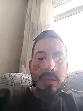 Snapshot of Karizmatikman chatting on March 20, 2026, 10:27 am Karizmatikman online show from March 20, 2026, 10:27 am