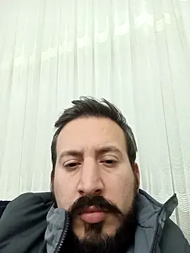 Snapshot of Karizmatikman chatting on March 3, 2026, 4:47 pm Karizmatikman online show from March 3, 2026, 4:47 pm