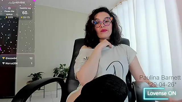 paulinabarnett- online show from April 29, 2026, 5:30 pm