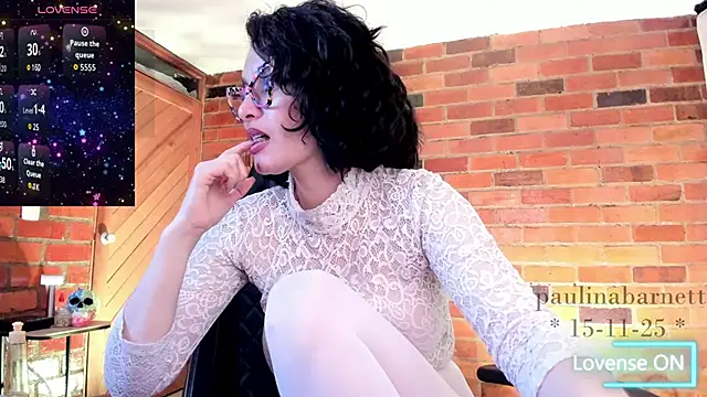 paulinabarnett- online show from November 16, 2025, 5:56 am