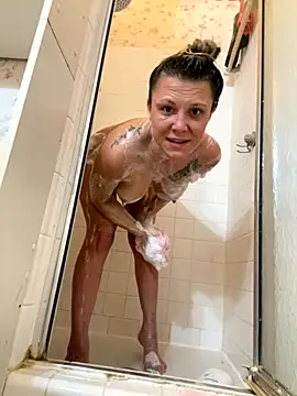 Snapshot of hotNReady6969 chatting on October 5, 2025, 5:31 am hotNReady6969 online show from October 5, 2025, 5:31 am