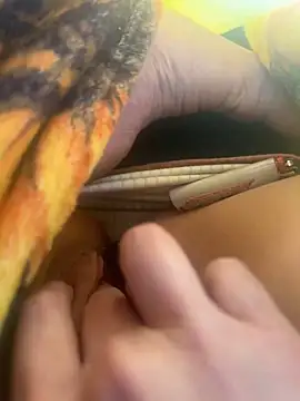 Snapshot of hotNReady6969 chatting on February 21, 2025, 8:05 pm hotNReady6969 online show from February 21, 2025, 8:05 pm