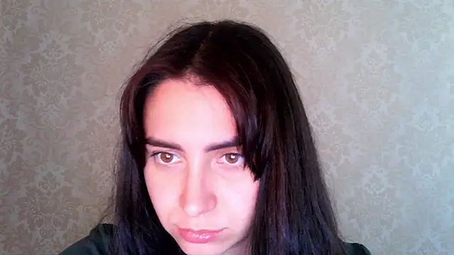 Snapshot of Kashtanka_ chatting on November 12, 2025, 9:35 am Kashtanka online show from November 12, 2025, 9:35 am