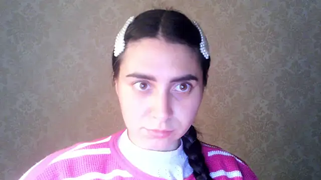 Snapshot of Kashtanka_ chatting on October 10, 2025, 8:53 pm Kashtanka online show from October 10, 2025, 8:53 pm