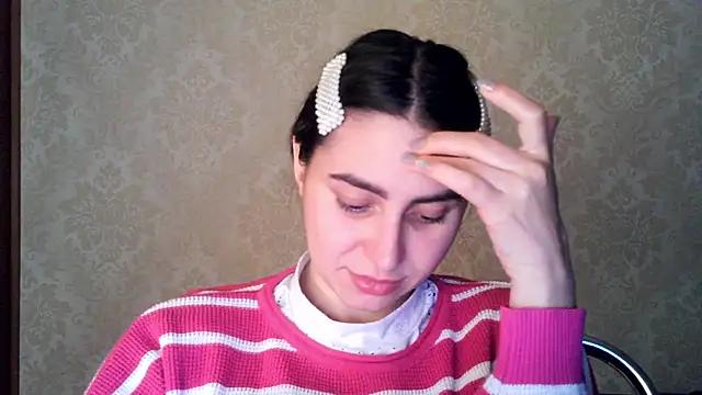 Snapshot of Kashtanka_ chatting on October 16, 2025, 6:49 pm Kashtanka online show from October 16, 2025, 6:49 pm