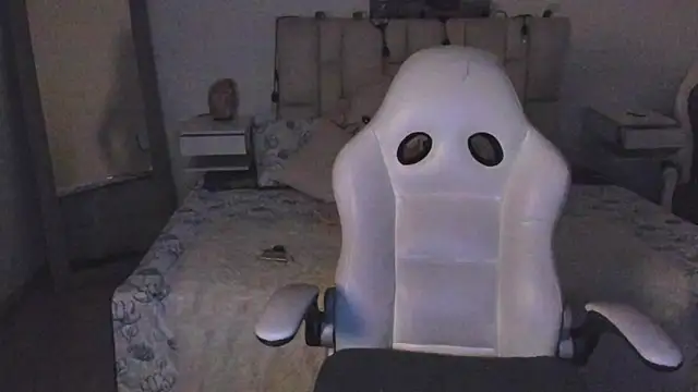 zoe turnner 18 online show from November 14, 2025, 11:36 am