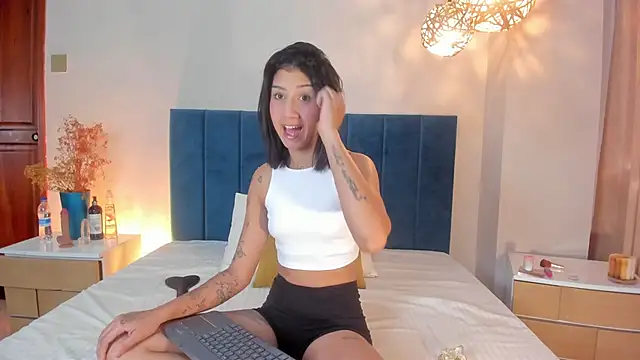 MelissaFoxx online show from May 7, 2026, 12:19 pm