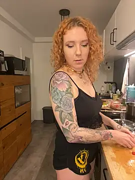 alt cutie online show from February 3, 2026, 6:02 pm