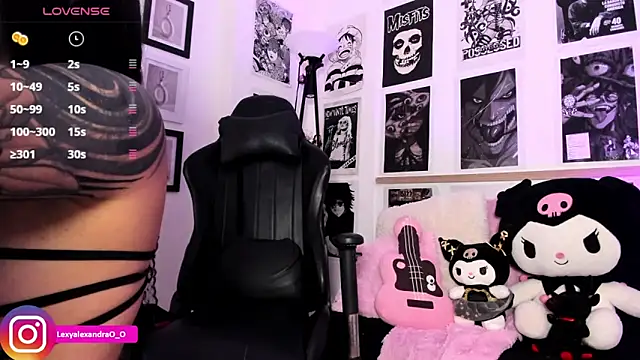 Lexyjoycce online show from February 2, 2026, 12:42 am