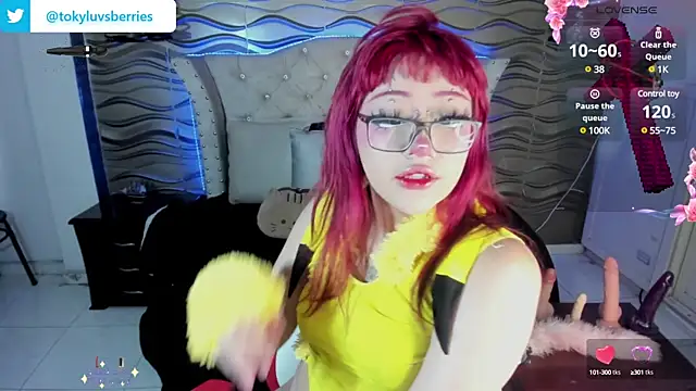 toky doll online show from January 11, 2025, 8:21 pm