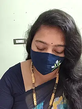 Snapshot of neelu-hoty chatting on October 27, 2025, 8:26 am neelu-hoty online show from October 27, 2025, 8:26 am