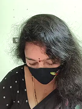 Snapshot of neelu-hoty chatting on November 6, 2025, 8:40 am neelu-hoty online show from November 6, 2025, 8:40 am