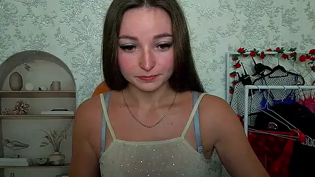  Barbie Kiss  online show from September 20, 2025, 9:58 am