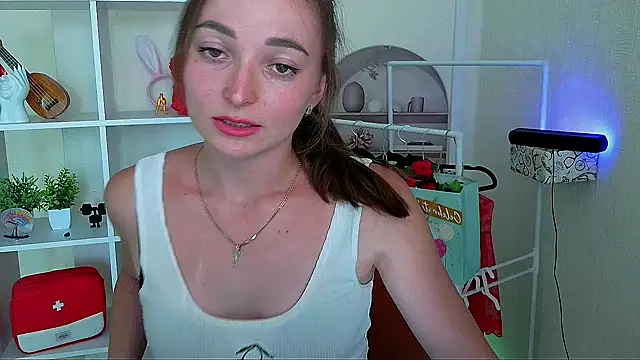 Snapshot of _Barbie_Kiss_ chatting on June 28, 2026, 3:40 pm Barbie Kiss online show from June 28, 2026, 3:40 pm
