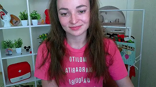 Snapshot of _Barbie_Kiss_ chatting on July 4, 2026, 3:27 pm Barbie Kiss online show from July 4, 2026, 3:27 pm