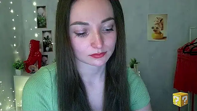  Barbie Kiss  online show from April 23, 2026, 1:24 pm