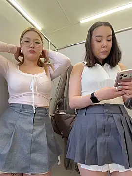 Asian Asami online show from May 10, 2026, 3:36 pm