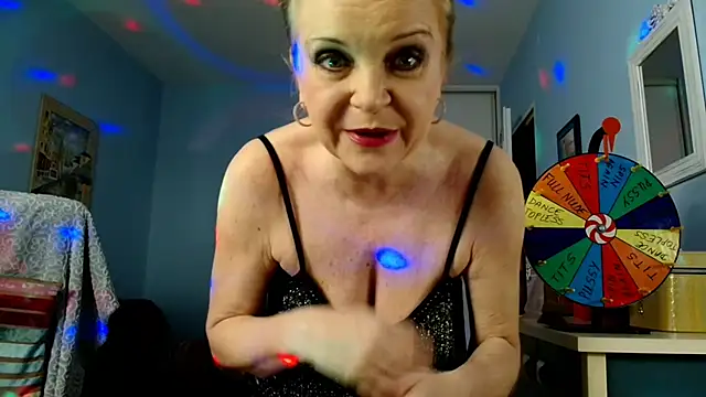 Snapshot of sexyjennyeu chatting on January 10, 2025, 8:48 pm sexyjennyeu online show from January 10, 2025, 8:48 pm