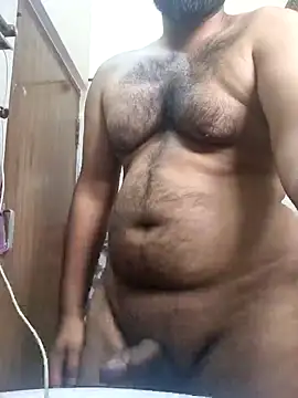 yourdreamman0705 online show from February 3, 2025, 4:46 am