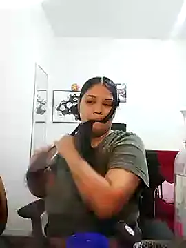 Snapshot of VenussTits97 chatting on November 9, 2025, 9:19 pm VenussTits97 online show from November 9, 2025, 9:19 pm