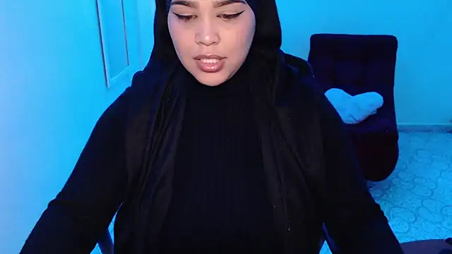 Snapshot of VenussTits97 chatting on October 14, 2025, 6:08 pm VenussTits97 online show from October 14, 2025, 6:08 pm