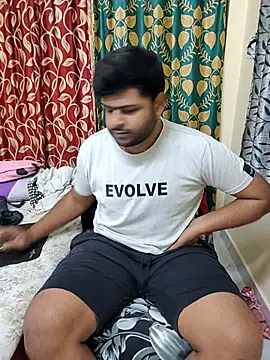 Snapshot of PawanHyd7 chatting on November 29, 2025, 7:25 pm PawanHyd7 online show from November 29, 2025, 7:25 pm