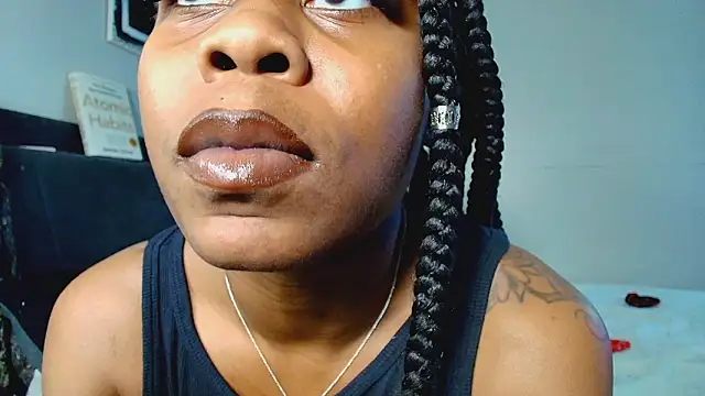 Naomiruty online show from March 1, 2026, 2:55 am